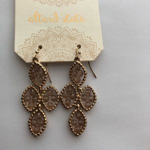 Brand new earrings altar’d state